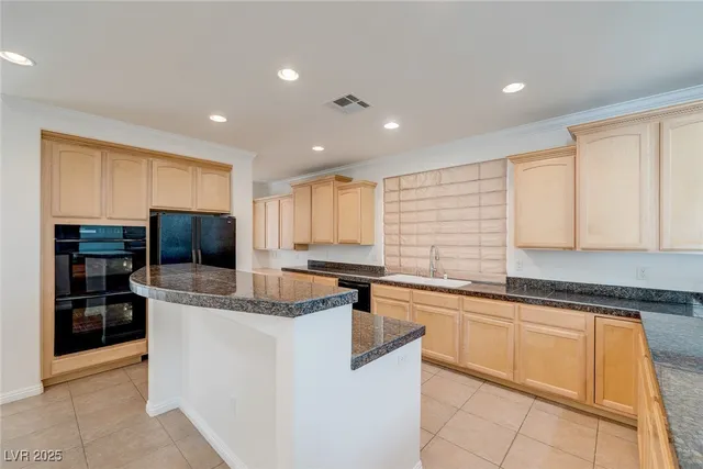 $4,585 | 313 Onyx Crest Street, Las Vegas, NV 89145