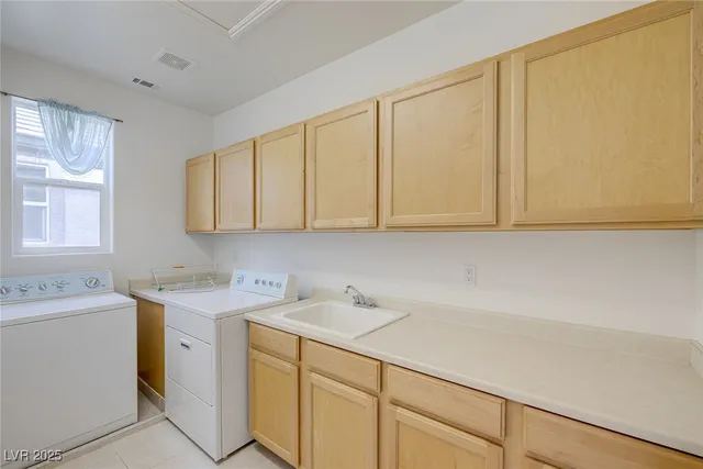 $4,585 | 313 Onyx Crest Street, Las Vegas, NV 89145