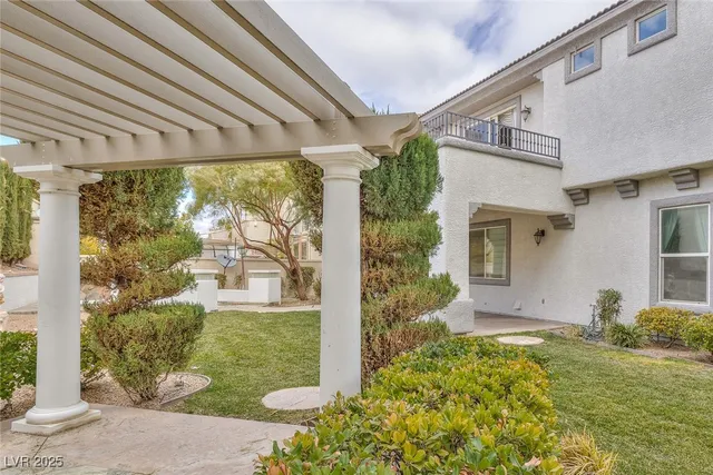 $4,585 | 313 Onyx Crest Street, Las Vegas, NV 89145