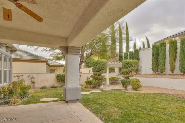 $4,585 | 313 Onyx Crest Street, Las Vegas, NV 89145