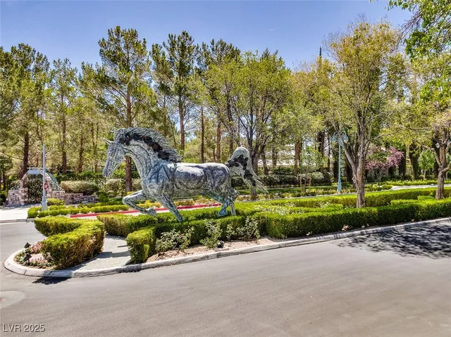 $4,585 | 313 Onyx Crest Street, Las Vegas, NV 89145