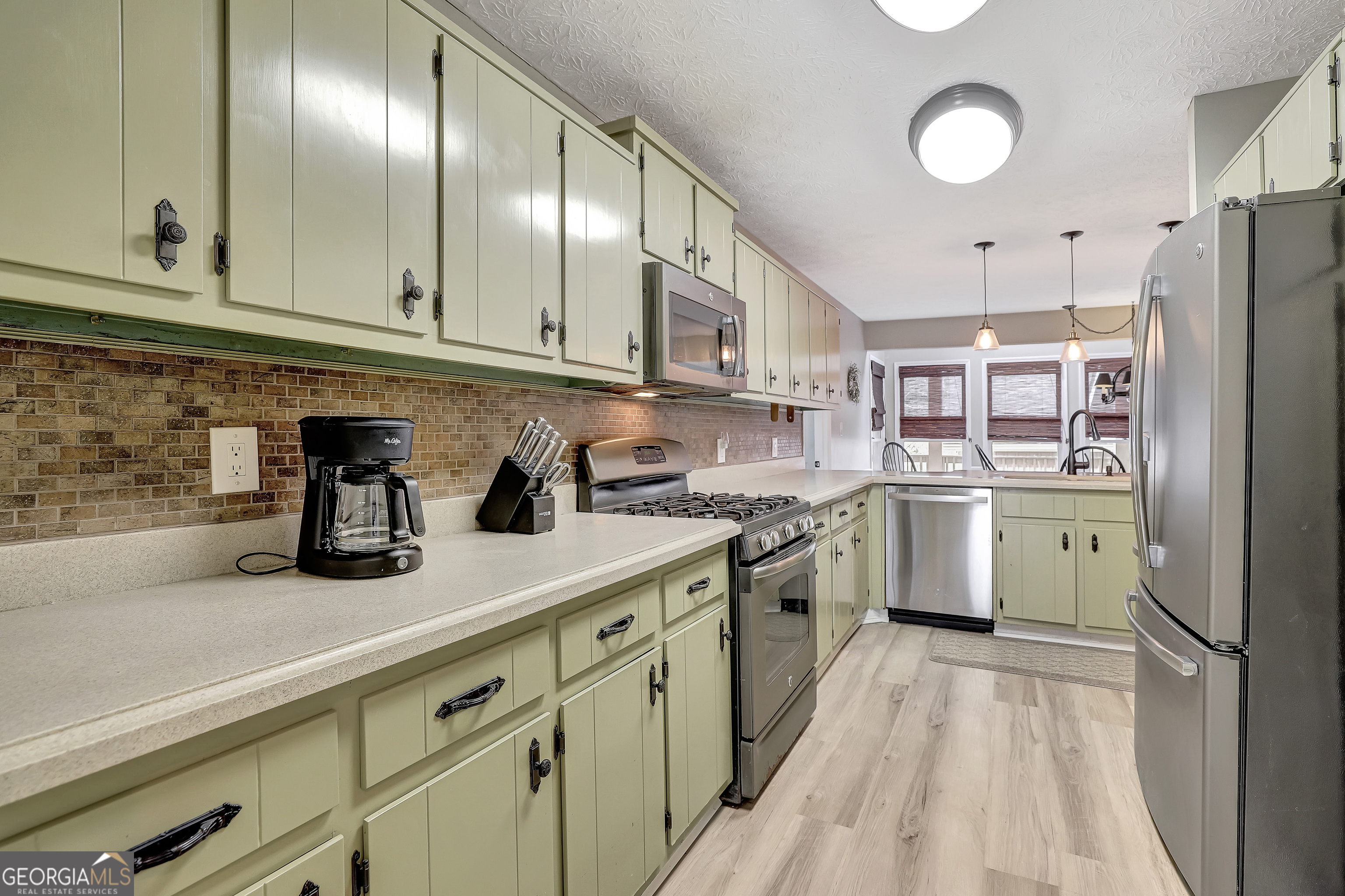 300 Briarwood Road Tyrone, GA 30290 - Photo 19 of 67