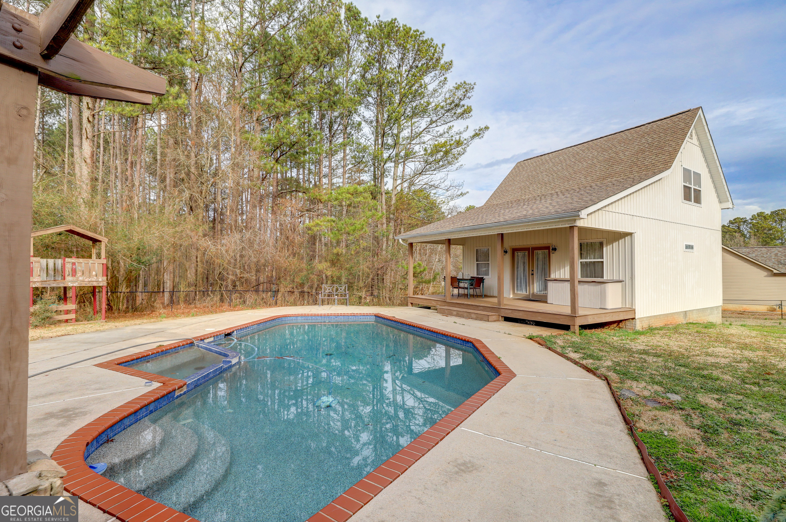 300 Briarwood Road Tyrone, GA 30290 - Photo 5 of 67