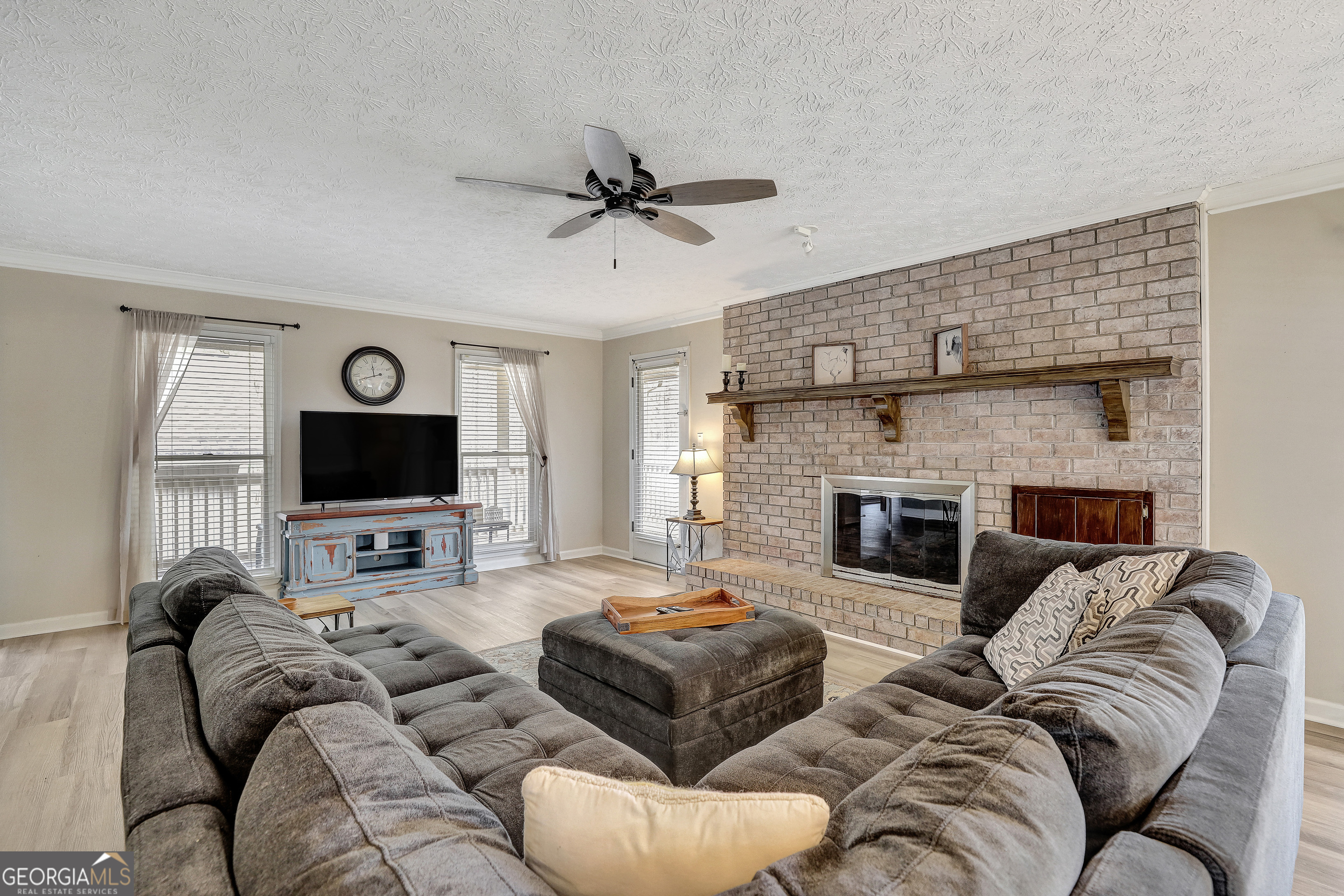 300 Briarwood Road Tyrone, GA 30290 - Photo 8 of 67