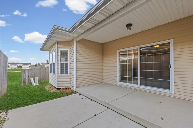 $244,000 | 1504 Greyrock Lane, Champaign, IL 61822