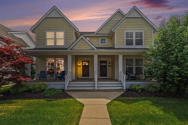 $454,900 | 4704 Macatawa Legends Boulevard, Holland, MI 49424