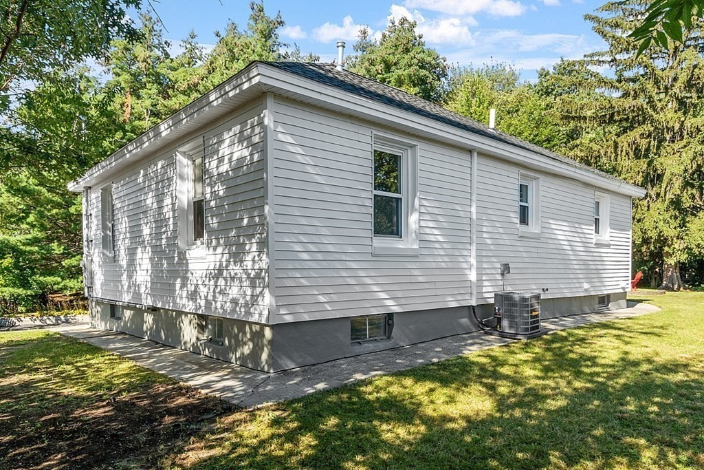 38 R Johnson Street Leominster, MA 01453 - Photo 3 of 24 Gallery Image 3