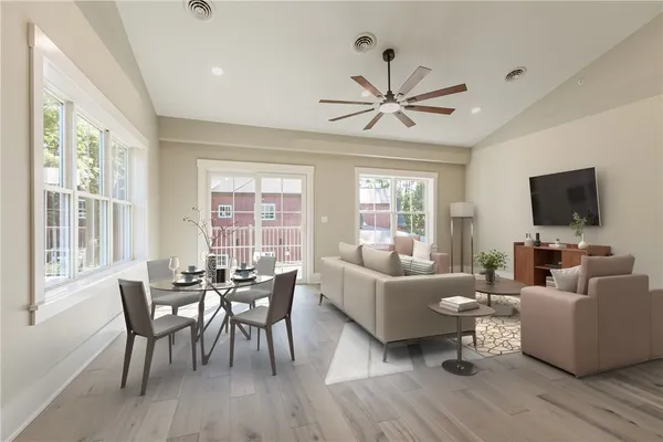 $2,950 | 640 Jefferson Avenue, Unit H4, Perinton, NY 14450