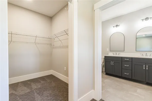 $2,950 | 640 Jefferson Avenue, Unit H4, Perinton, NY 14450