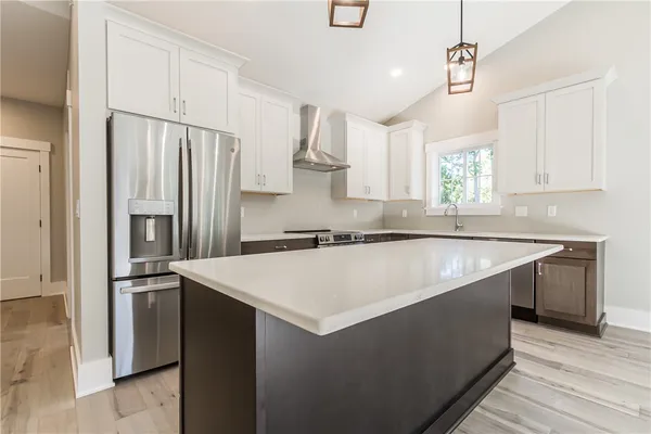 $2,950 | 640 Jefferson Avenue, Unit H4, Perinton, NY 14450