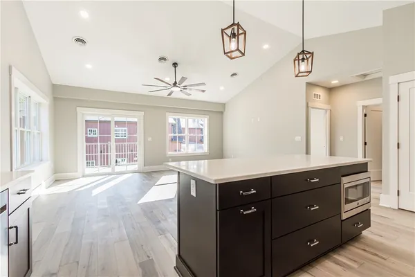 $2,950 | 640 Jefferson Avenue, Unit H4, Perinton, NY 14450