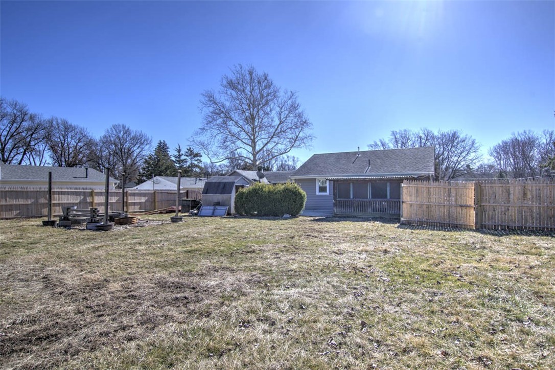 5574 East William Street Road Decatur, IL 62521 - Photo 21 of 26