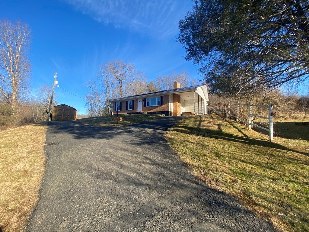 1436 Rickey Road Max Meadows, VA 24360 - Photo 25 of 27 Gallery Image 25
