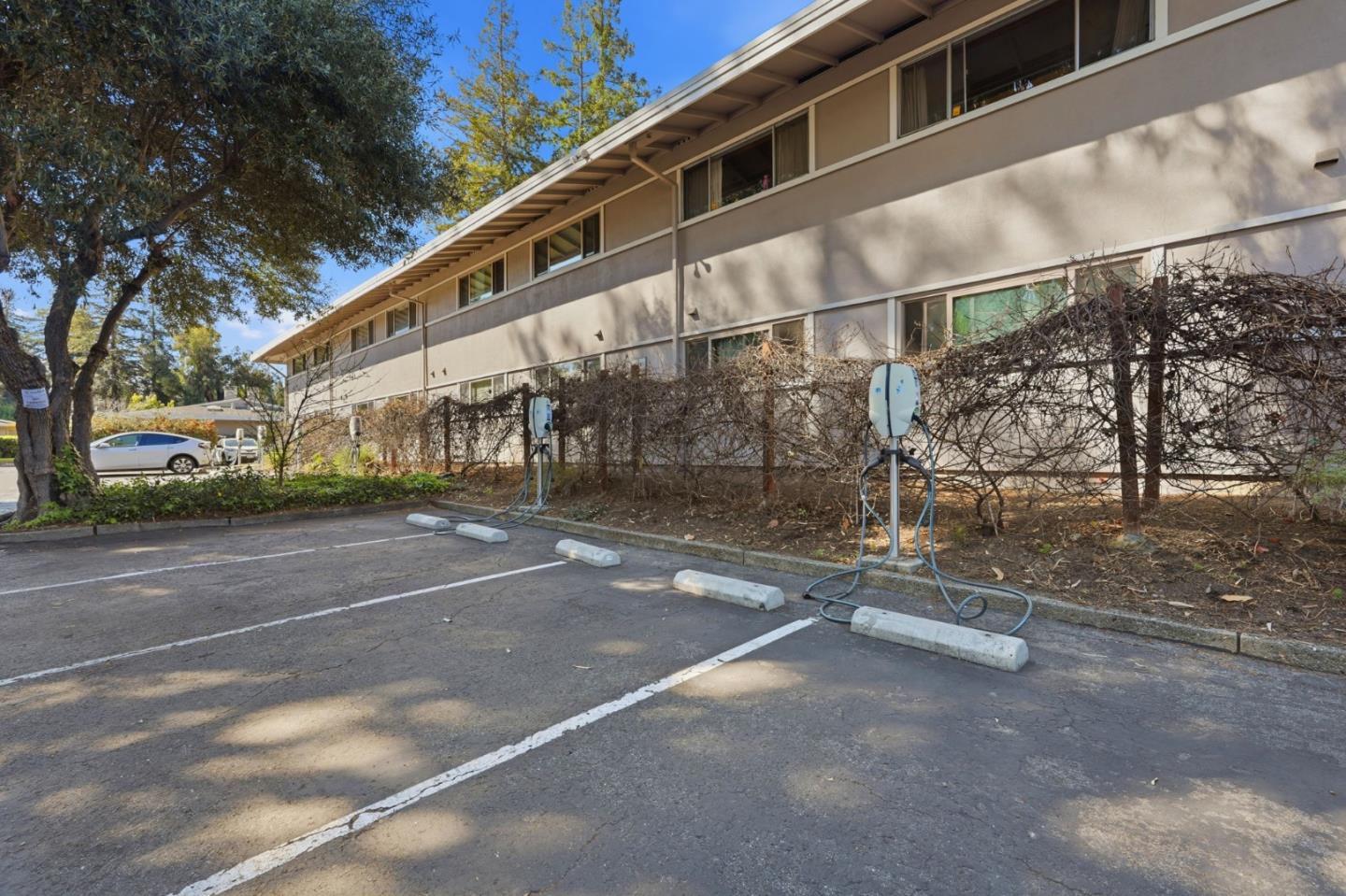 500 West Middlefield Road, Unit 20 Mountain View, CA 94043 - Photo 32 of 34