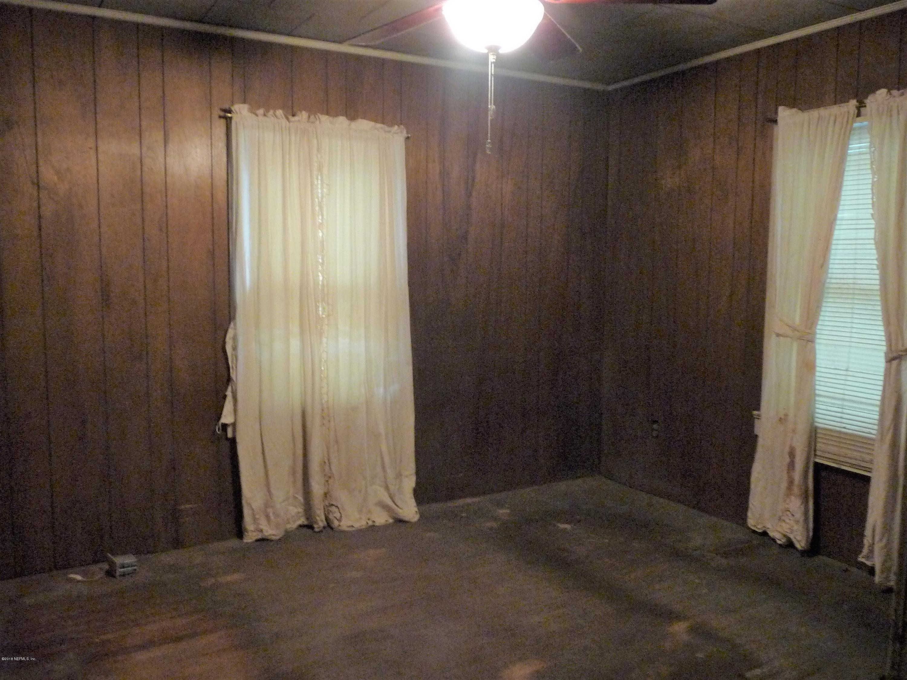 3600 Weaver Road Palatka, FL 32177 - Photo 6 of 16 BEDROOM 2
