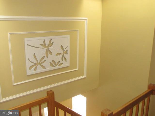 801 North Shamrock Road Bel Air, MD 21014 - Photo 9 of 29 Stair Case