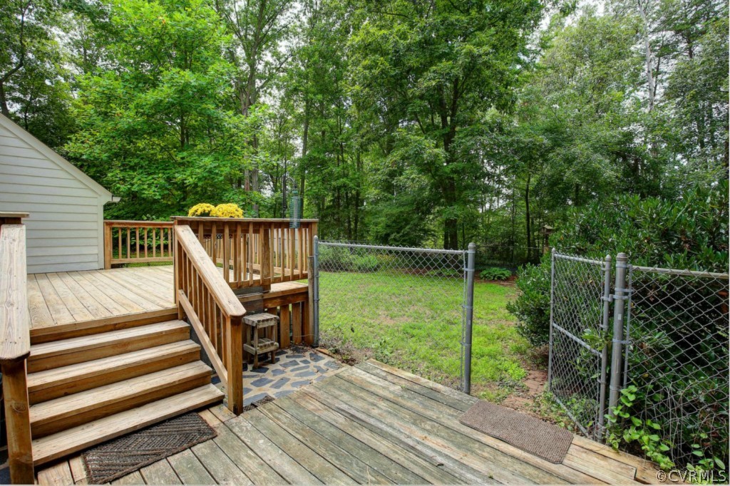 4327 Three Bridge Road Powhatan, VA 23139 - Photo 13 of 16 Gallery Image 13