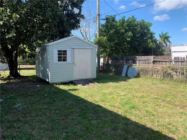 $3,595 | 2701 Northwest 21st Street, Fort Lauderdale, FL 33311