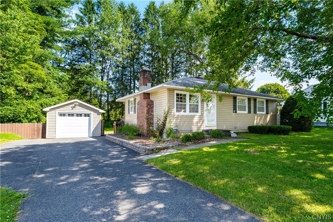 331 North Glen Road Rome, NY 13440 - Photo 2 of 30