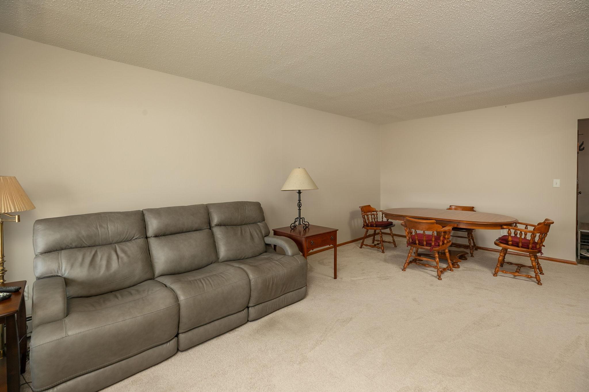 1911 Viking Drive Northwest, Unit 25 Rochester, MN 55901 - Photo 4 of 30