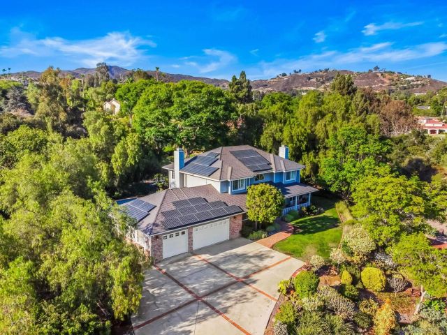 $1,325,000 | 3188 Ora Avo Terrace, Vista, CA 92084