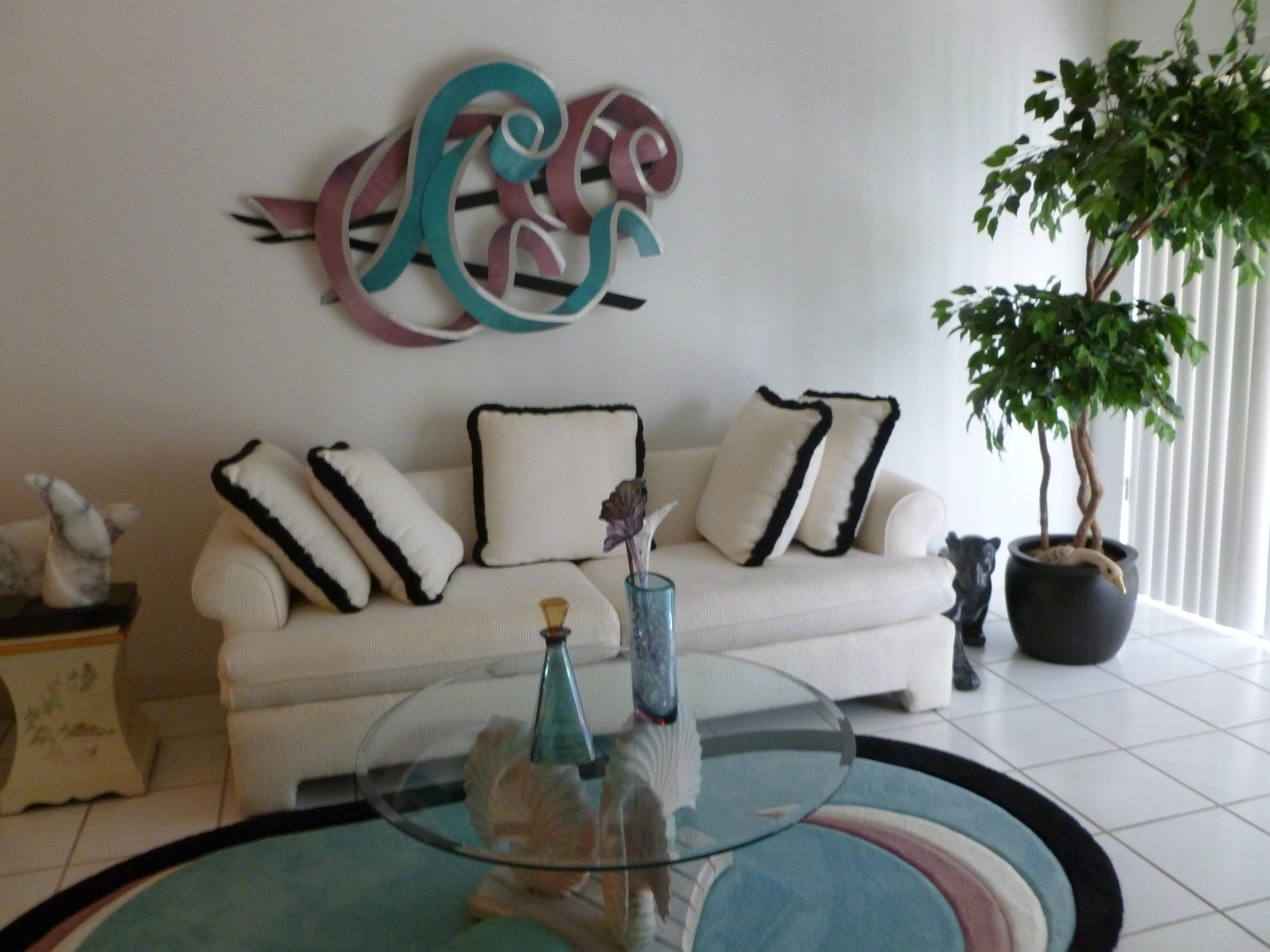 340 Northwest 67th Street, Unit 102 Boca Raton, FL 33487 - Photo 5 of 18 Livngroom2