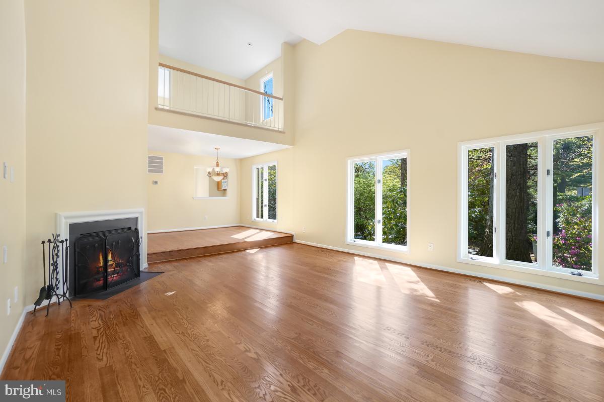 11631 Chapel Cross Way Reston, VA 20194 - Photo 20 of 57