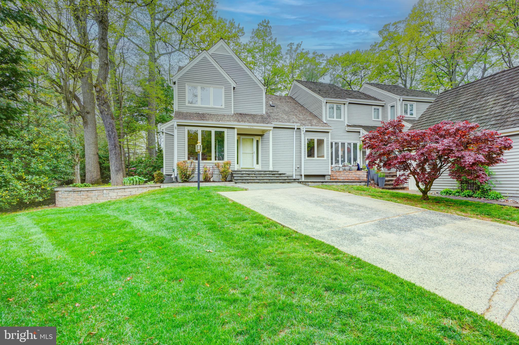11631 Chapel Cross Way Reston, VA 20194 - Photo 2 of 57