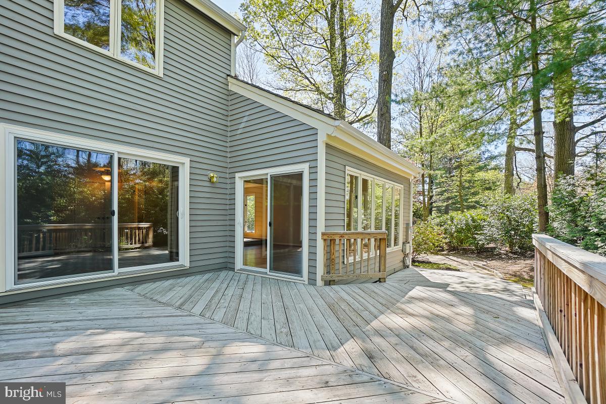 11631 Chapel Cross Way Reston, VA 20194 - Photo 49 of 57