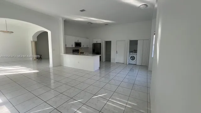 $3,450 | 15804 Southwest 99th Terrace, Miami, FL 33196