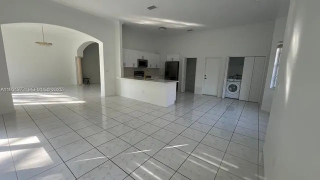 $3,450 | 15804 Southwest 99th Terrace, Miami, FL 33196