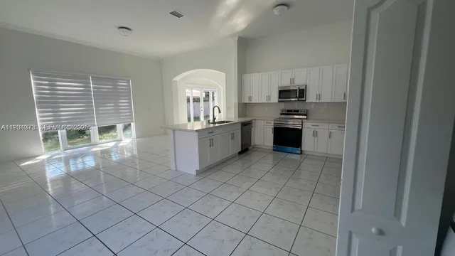 $3,450 | 15804 Southwest 99th Terrace, Miami, FL 33196
