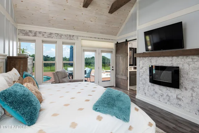 $825,000 | 1048 Little Dogwood Road, Kingston, TN 37763