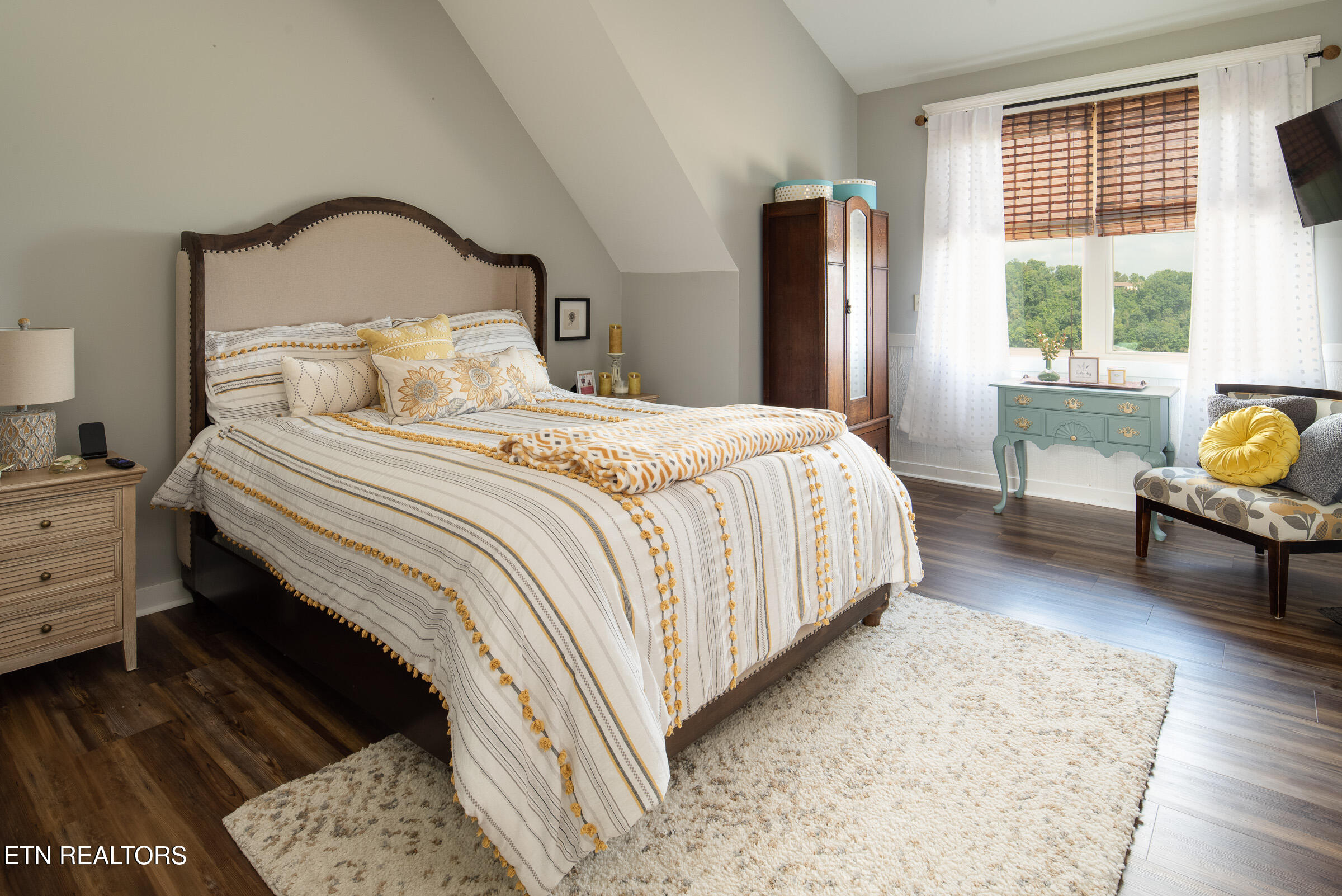 1048 Little Dogwood Road Kingston, TN 37763 - Photo 25 of 36 Bedroom 3