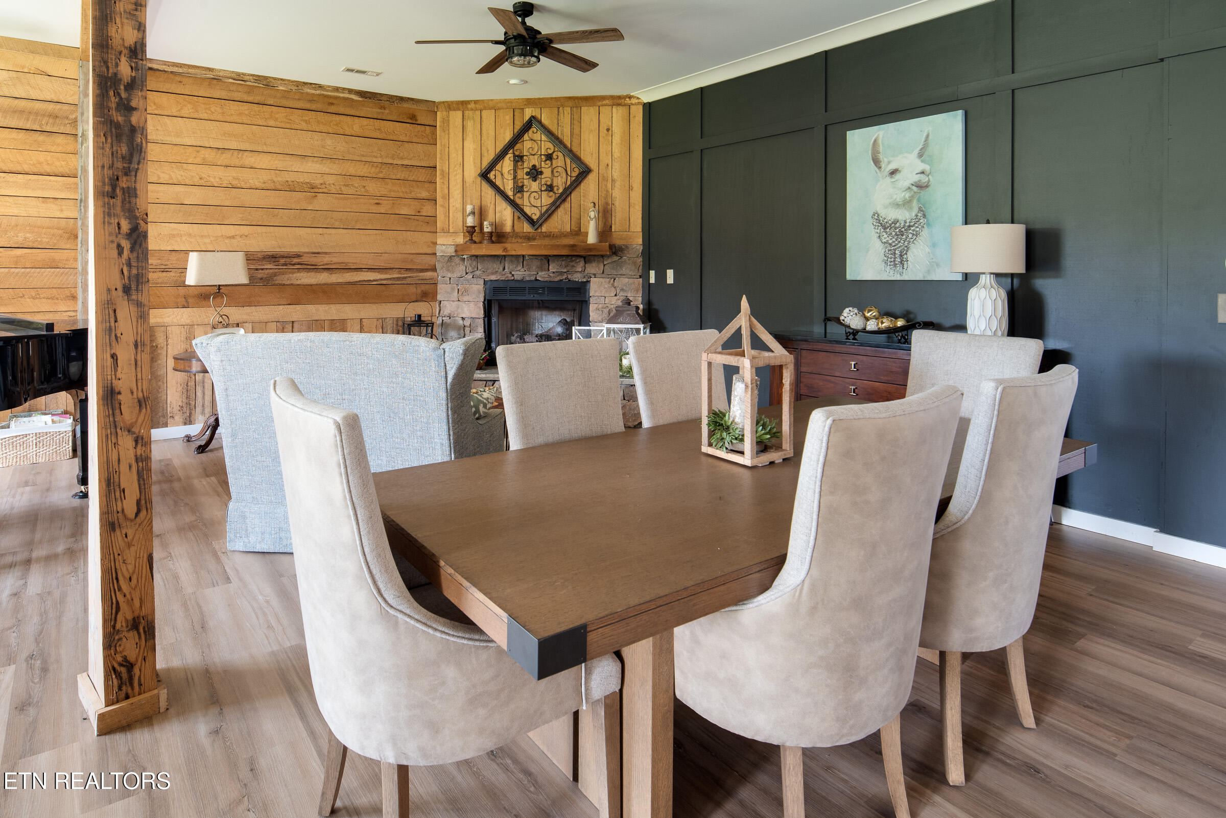 1048 Little Dogwood Road Kingston, TN 37763 - Photo 7 of 36 Great Room