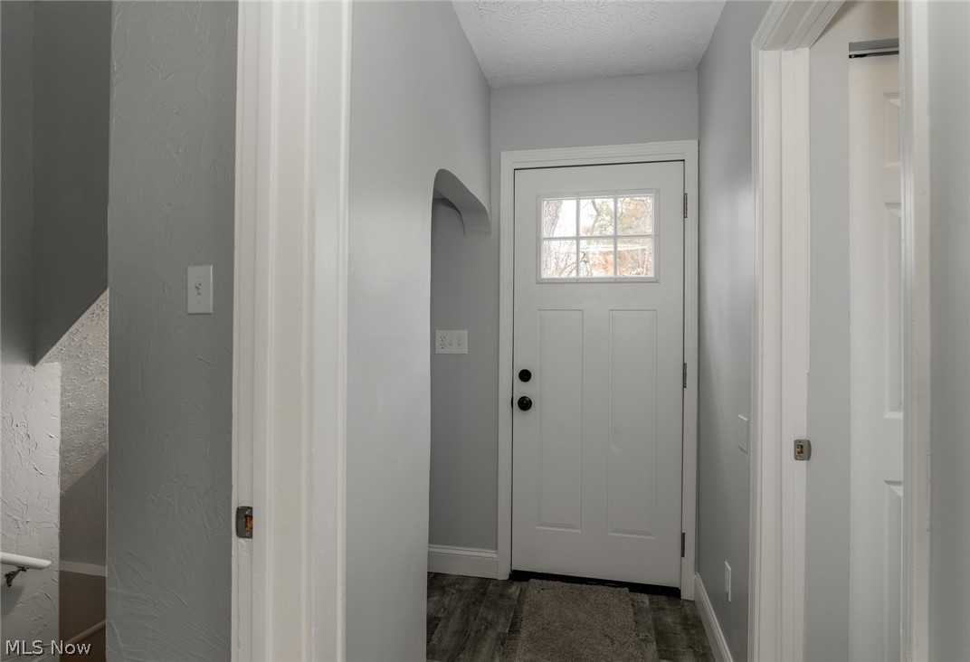 610 Brittain Road Akron, OH 44305 - Photo 21 of 29 Gallery Image 21