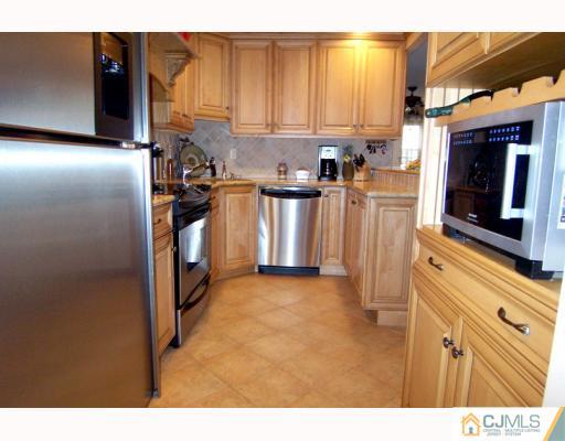 3 Falmouth Road Iselin, NJ 08830 - Photo 3 of 10 Gallery Image 3