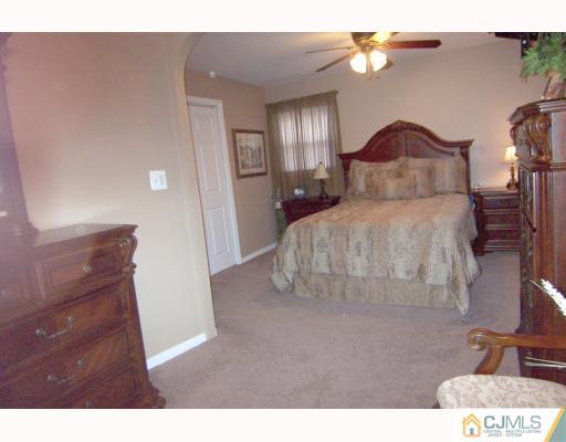 3 Falmouth Road Iselin, NJ 08830 - Photo 7 of 10 Gallery Image 7
