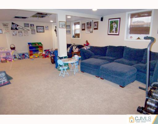 3 Falmouth Road Iselin, NJ 08830 - Photo 8 of 10 Gallery Image 8