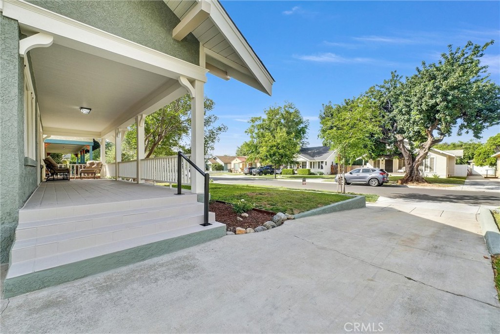 3759 Hoover Street Riverside, CA 92504 - Photo 3 of 30