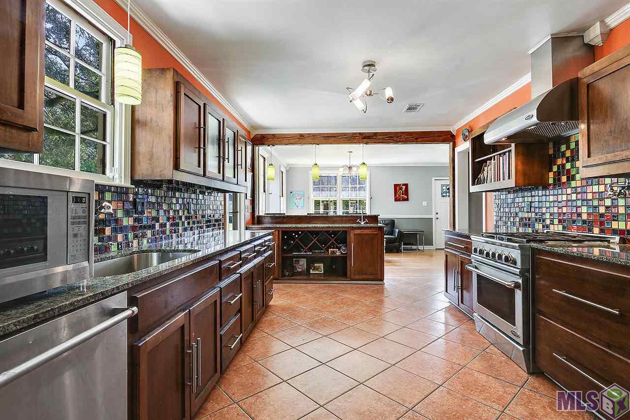 4269 Arrowhead Street Baton Rouge, LA 70808 - Photo 3 of 10