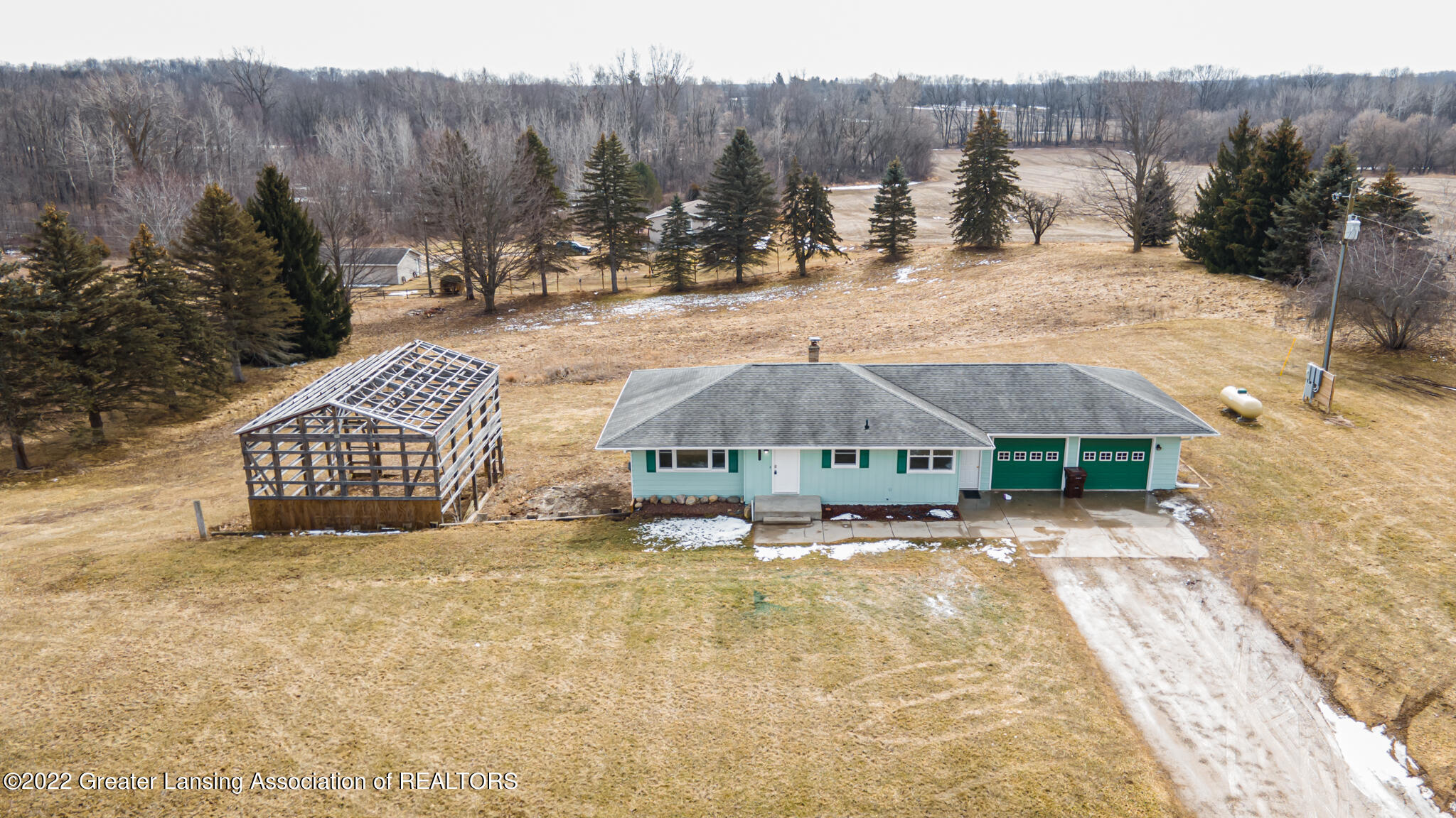 9510 Butler Road Portland, MI 48875 - Photo 2 of 24 5910Butler01