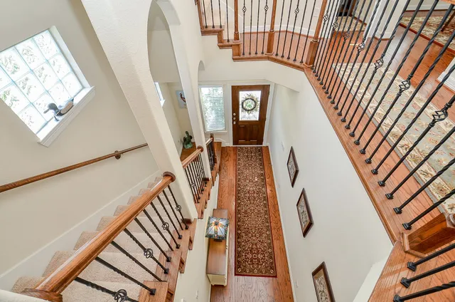 $459,000 | 10602 Enclave Shadows Court, Houston, TX 77043