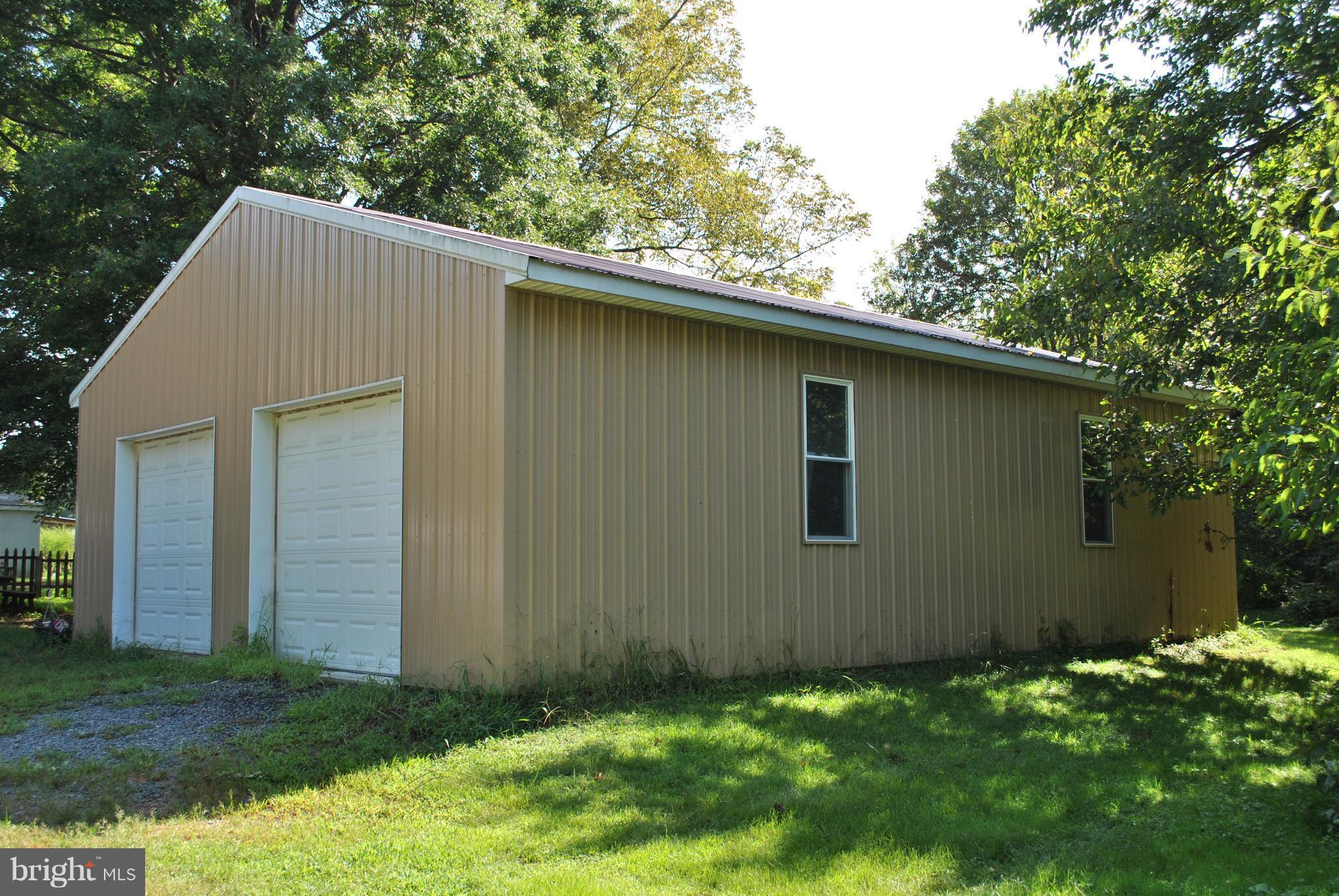 Here's your workshop/garage