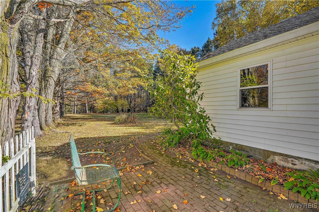 12629 Savage Road Sardinia, NY 14134 - Photo 8 of 41