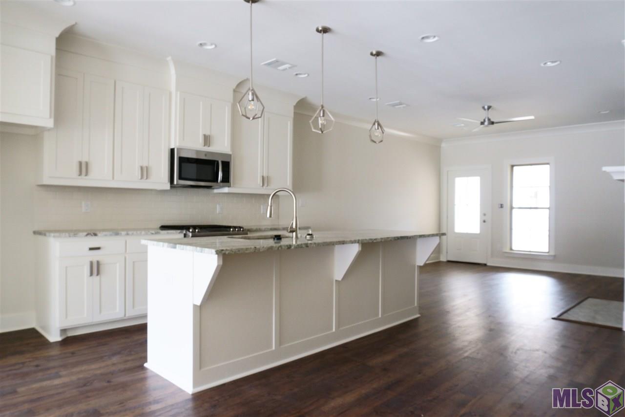6435 Roux Drive Baton Rouge, LA 70817 - Photo 2 of 12