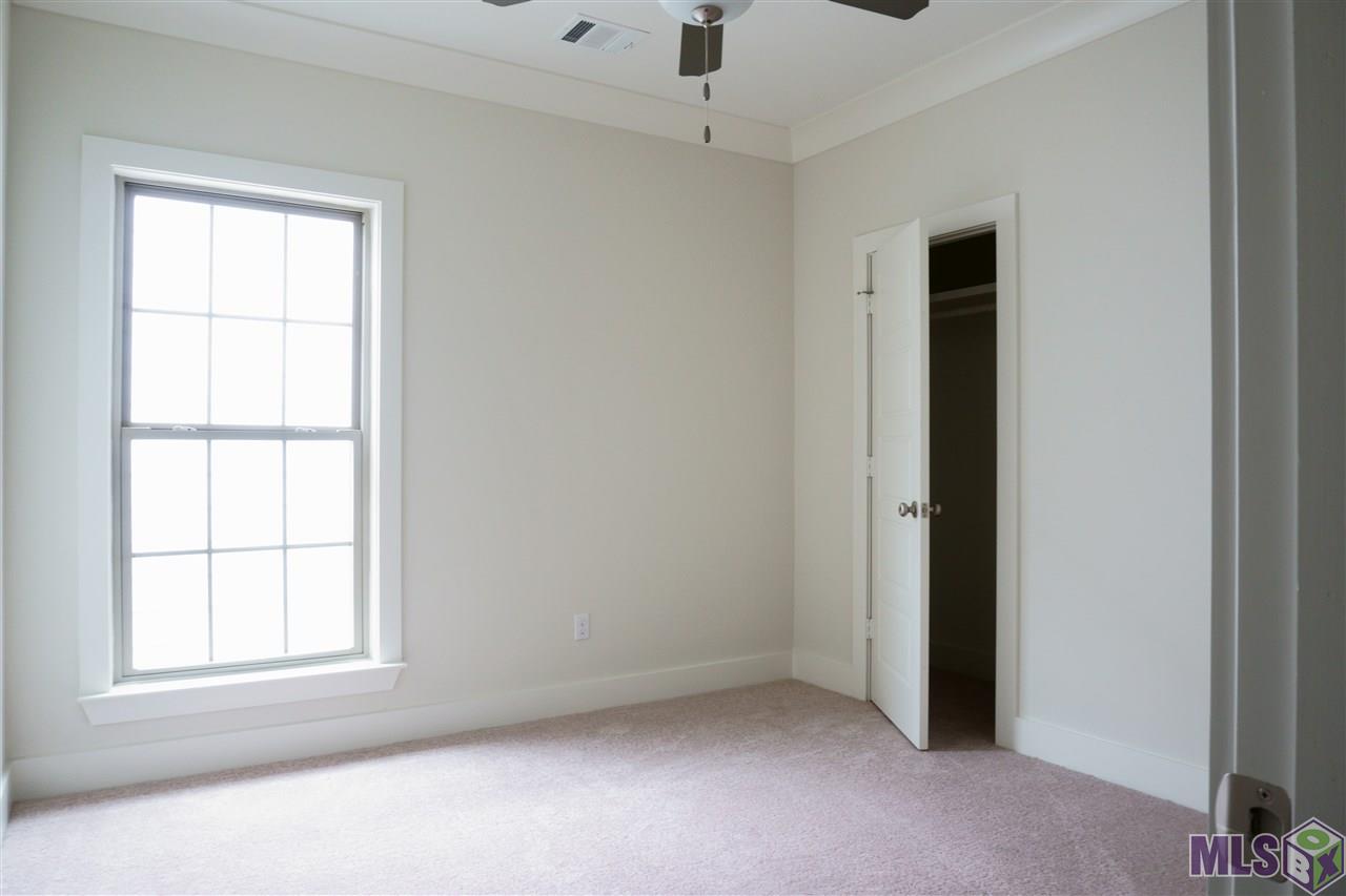 6435 Roux Drive Baton Rouge, LA 70817 - Photo 7 of 12
