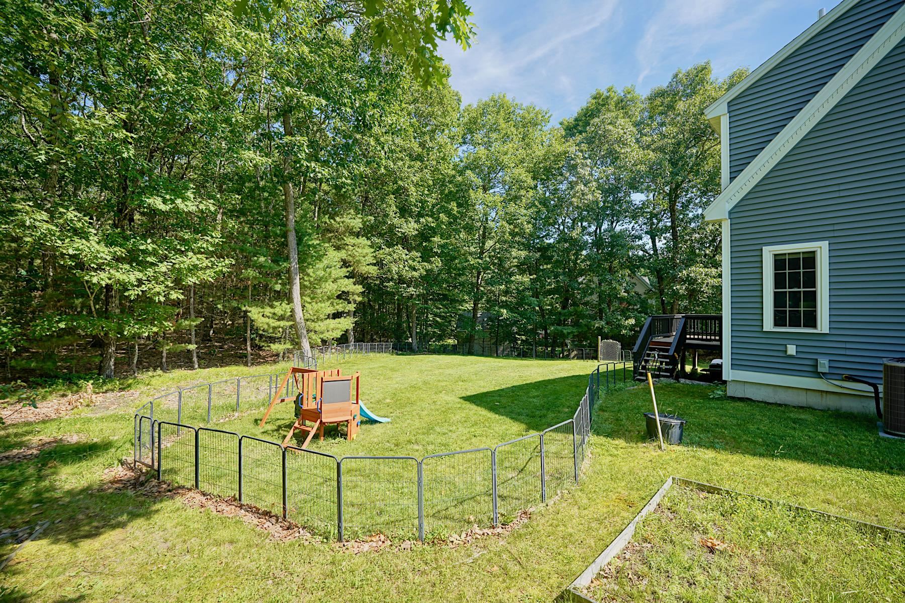 2 Wood Ridge Lane Exeter, NH 03833 - Photo 30 of 40