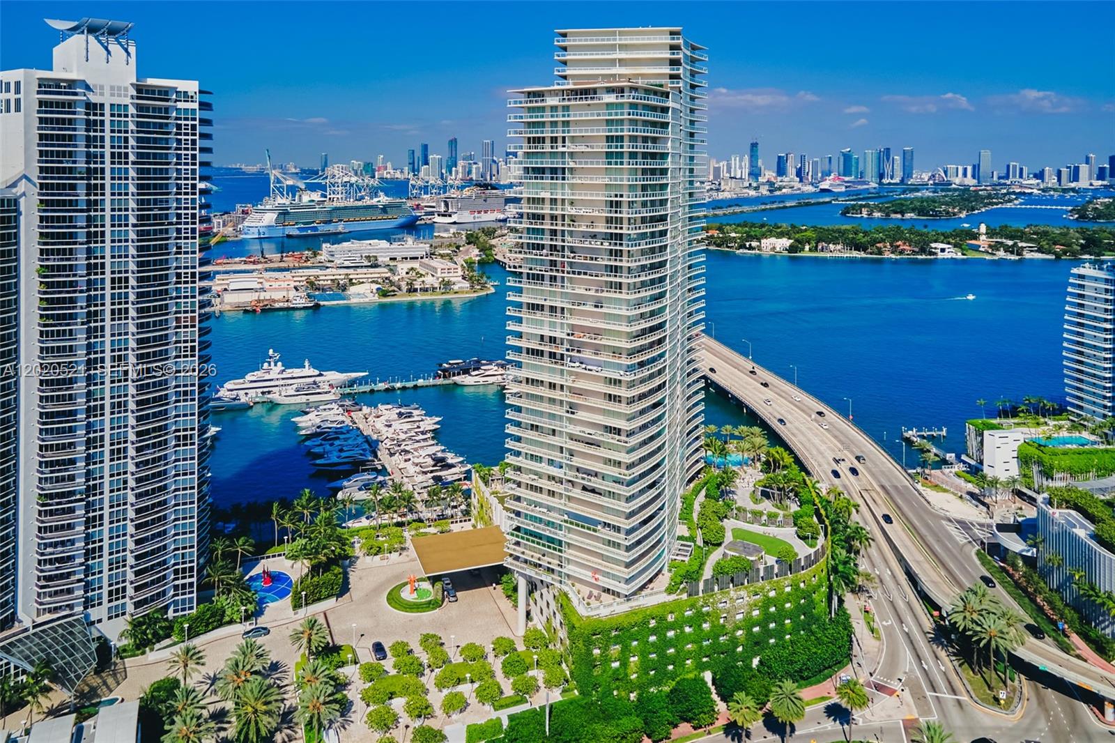 450 Alton Road, Unit 2810 Miami Beach, FL 33139 - Photo 1 of 29 Photo 1