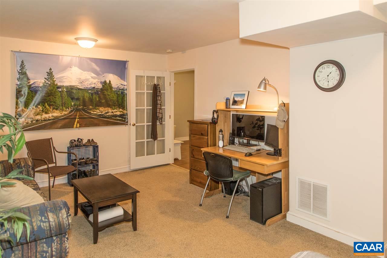 2292 Whippoorwill Road Charlottesville, VA 22901 - Photo 32 of 48 Gallery Image 32